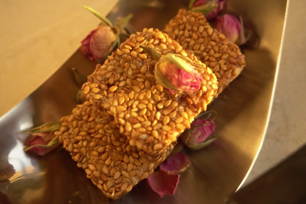 cookies with sesame